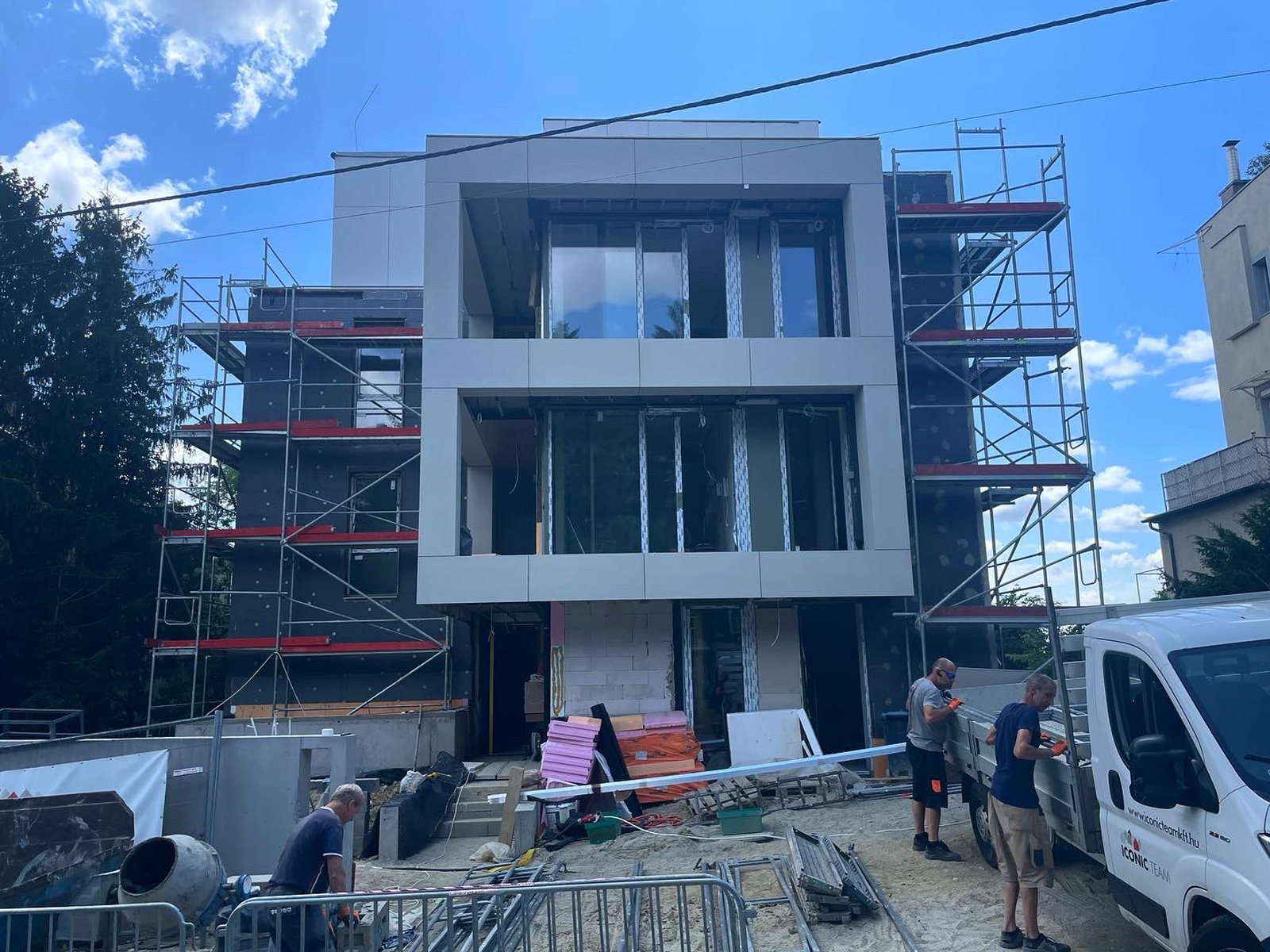 Épül az otthona - Essence Of Gellért #77