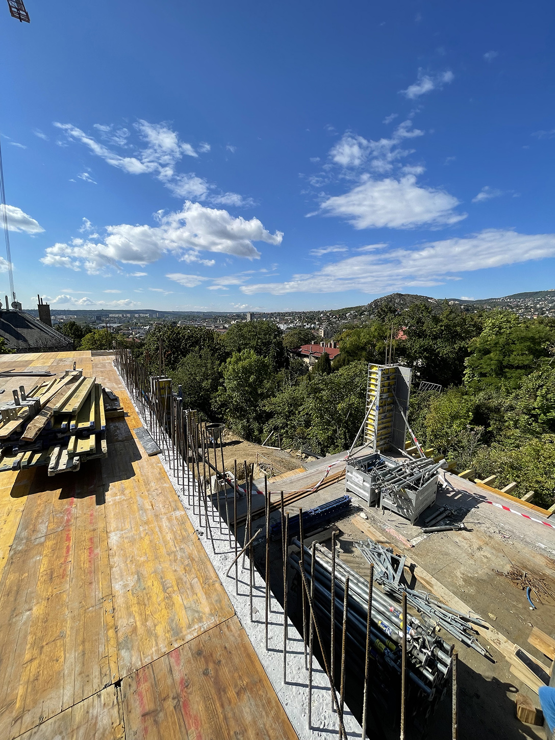 Épül az otthona - Essence Of Gellért #111